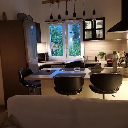 Holiday home Charmante Maison A Reynes